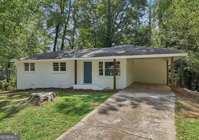 Photo 1 of Sale Pending at 1723 Louise Ln, Austell, GA 30106 | MLS# 10842943 | Listing updated on 2026-09-15