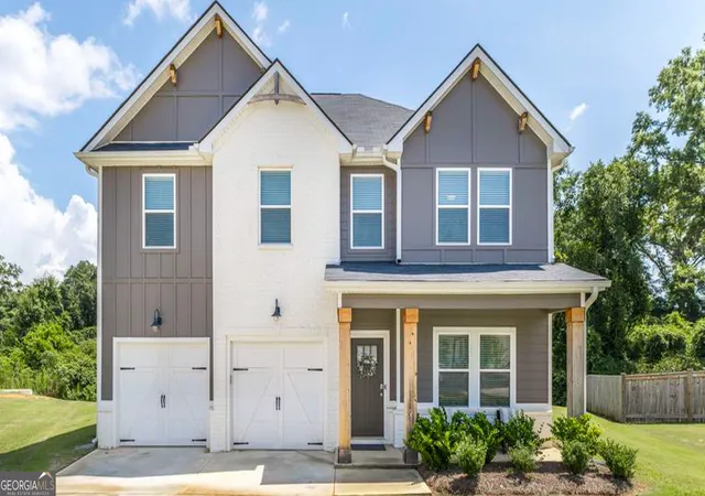 Photo 1 of Single family home for sale at 111 Corn Field Cir, Perry, GA 31069 | MLS# 10826080 | Listing updated on 2026-09-25