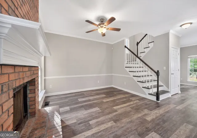 Photo 3 of Single family home for sale at 2361 Emerald Dr, Loganville, GA 30052 | MLS# 10841436 | Listing updated on 2026-09-21