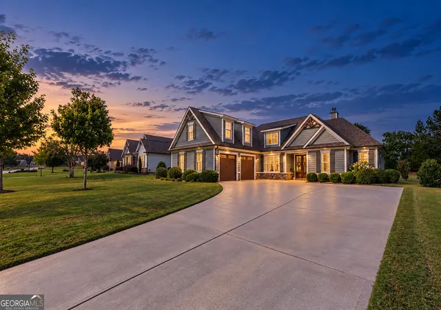 Photo 2 of Single family home for sale at 1590 Westminster Way, Madison, GA 30650 | MLS# 10851884 | Listing updated on 2026-10-07