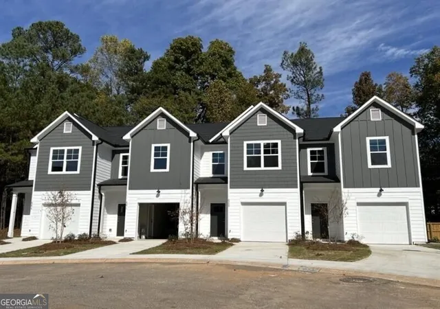 Photo 2 of Townhouse for sale at 6271 Redan Sq #83, Lithonia, GA 30058 | MLS# 10840048 | Listing updated on 2026-09-18