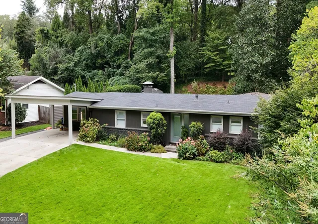Photo 3 of Single family home for sale at 1423 Brk Valley Ln NE, Atlanta, GA 30324 | MLS# 10848940 | Listing updated on 2026-09-24