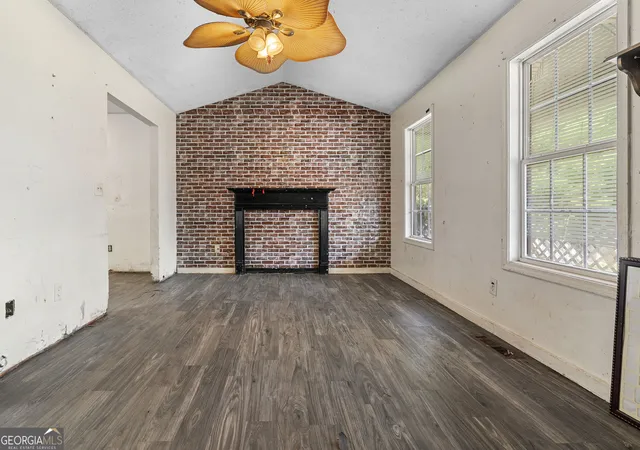 Photo 3 of Single family home for sale at 530 Woodwind Dr, Rockmart, GA 30153 | MLS# 10843762 | Listing updated on 2026-09-10