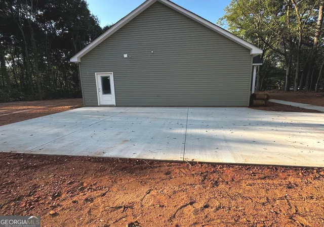 Photo 2 of Single family home for sale at 33 Peachtree St, Hartwell, GA 30643 | MLS# 10844925 | Listing updated on 2026-09-13