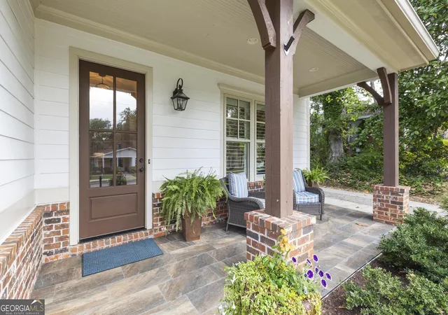 Photo 2 of Single family home for sale at 2043 Cambridge Ave, Atlanta, GA 30337 | MLS# 10842504 | Listing updated on 2026-10-09