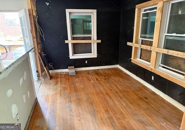 Photo 2 of Single family home for sale at 1653 Sylvan Rd Sw, Atlanta, GA 30310 | MLS# 10800472 | Listing updated on 2026-09-25