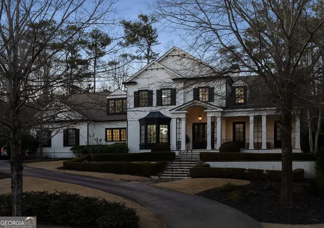 Photo 2 of Mansion for sale at 980 Fenimore Cir, Sandy Springs, GA 30350 | MLS# 10851600 | Listing updated on 2026-10-07
