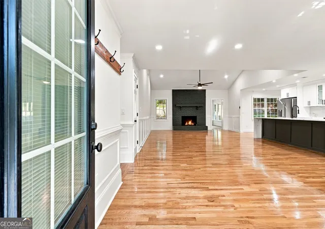 Photo 2 of Single family home for sale at 1761 E Gate Dr, Stone Mountain, GA 30087 | MLS# 10848402 | Listing updated on 2026-09-19