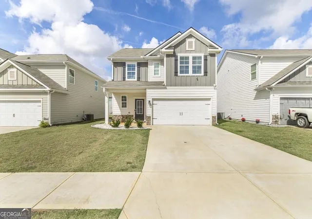Photo 1 of Single family home for sale at 129 Red Birch Ln, Warner Robins, GA 31093 | MLS# 10849622 | Listing updated on 2026-09-26