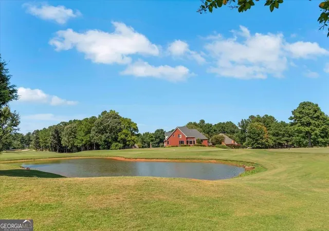 Photo 4 of Single family home for sale at 1114 Edward Dr, Mcdonough, GA 30252 | MLS# 10853578 | Listing updated on 2026-10-09