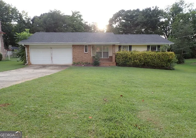 Photo 1 of Single family home for sale at 8295 Valley Stream Dr, Jonesboro, GA 30236 | MLS# 10830937 | Listing updated on 2026-09-04