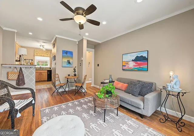Photo 3 of Condo for sale at 542 Goldsboro Rd Ne #D, Atlanta, GA 30307 | MLS# 10841827 | Listing updated on 2026-09-14