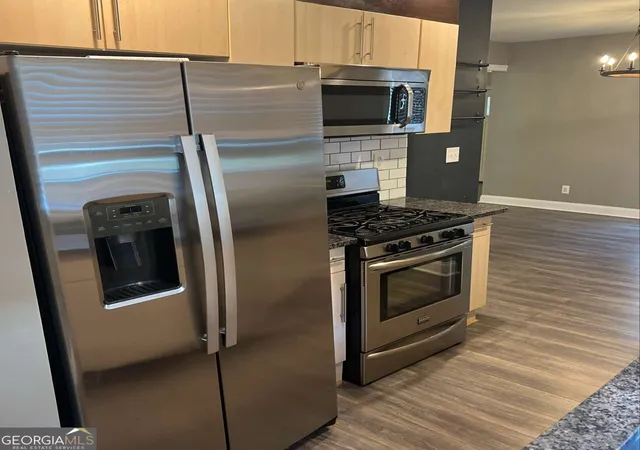 Photo 2 of Single family home for sale at 784 Hillmont Ave, Decatur, GA 30030 | MLS# 10754131 | Listing updated on 2026-09-23