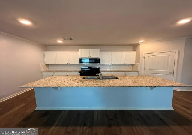 Photo 2 of Single family home for sale at 7481 Hawk Tail Way, Fairburn, GA 30213 | MLS# 10837508 | Listing updated on 2026-09-14