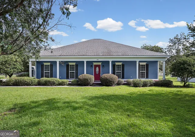 Photo 1 of Single family home for sale at 100 Kendal Ln, Leesburg, GA 31763 | MLS# 10838801 | Listing updated on 2026-09-26
