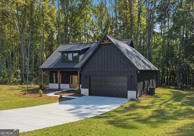 Photo 3 of Single family home for sale at 1880 Rocky Branch Rd, Villa Rica, GA 30180 | MLS# 10869715 | Listing updated on 2026-10-31