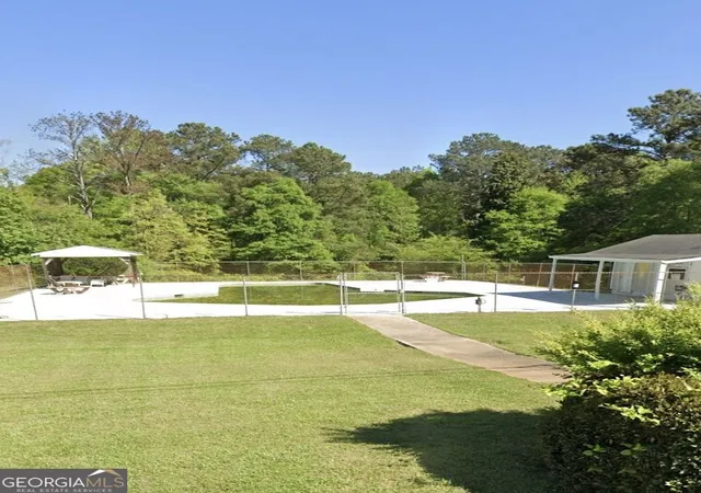 Photo 1 of Sale Pending at 95 E Honeysuckle Ln, Carrollton, GA 30116 | MLS# 10847717 | Listing updated on 2026-10-08