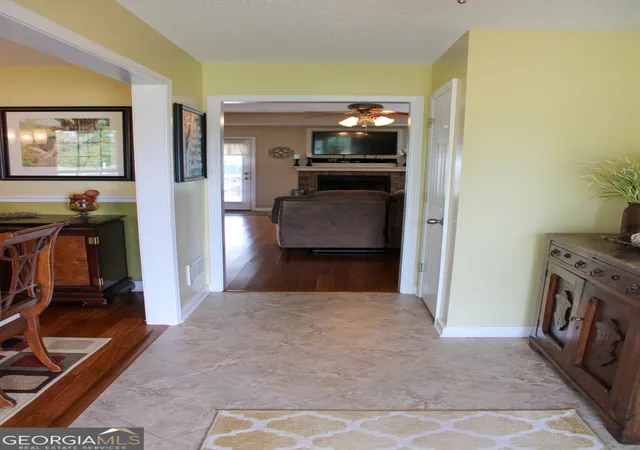 Photo 3 of Single family home for sale at 100 Laketrail Dr, Griffin, GA 30223 | MLS# 10845384 | Listing updated on 2026-10-08