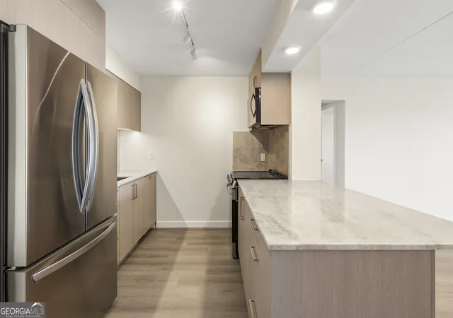 Photo 2 of Condo for sale at 2460 Peachtree Rd NE #903, Atlanta, GA 30305 | MLS# 10839001 | Listing updated on 2026-09-14