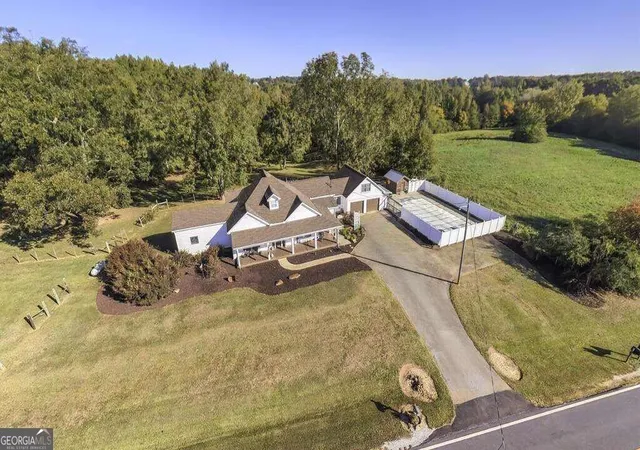 Photo 1 of Single family home for sale at 1035 West Fry Rd, Franklin, GA 30217 | MLS# 10880319 | Listing updated on 2026-10-29