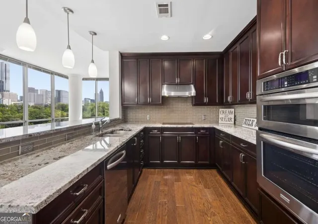 Photo 4 of Condo for sale at 270 17th Street NW #601, Atlanta, GA 30363 | MLS# 10838800 | Listing updated on 2026-09-16