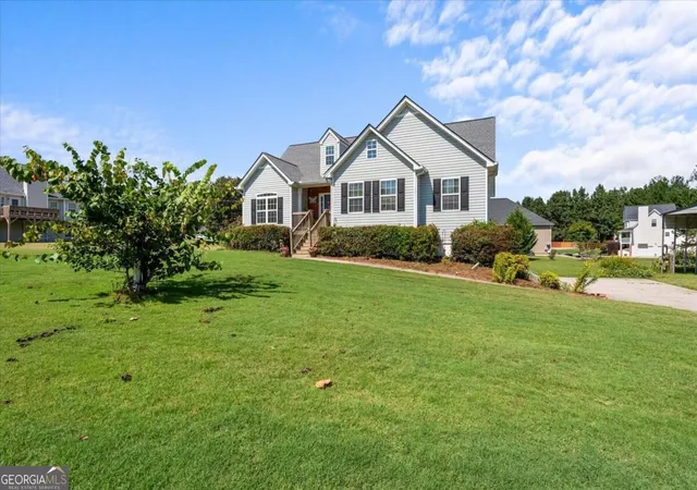 Photo 2 of Single family home for sale at 380 Olde Lexington Pass, Villa Rica, GA 30180 | MLS# 10853149 | Listing updated on 2026-10-09