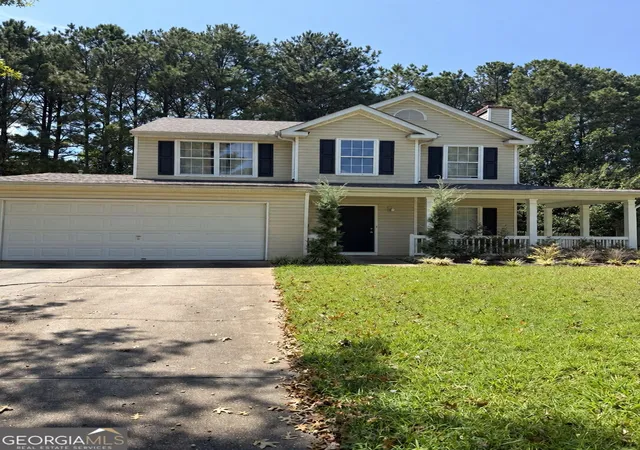Photo 1 of Single family home for sale at 10427 Tobano Trl, Jonesboro, GA 30238 | MLS# 10843258 | Listing updated on 2026-09-10