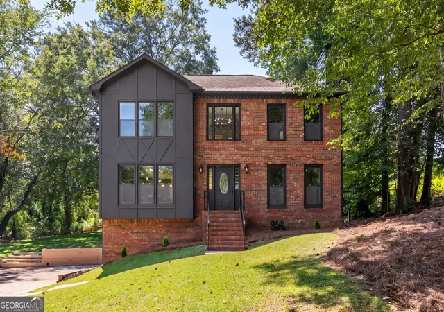 Photo 1 of Single family home for sale at 4770 Shallow Ridge Rd Ne, Kennesaw, GA 30144 | MLS# 10834403 | Listing updated on 2026-09-10