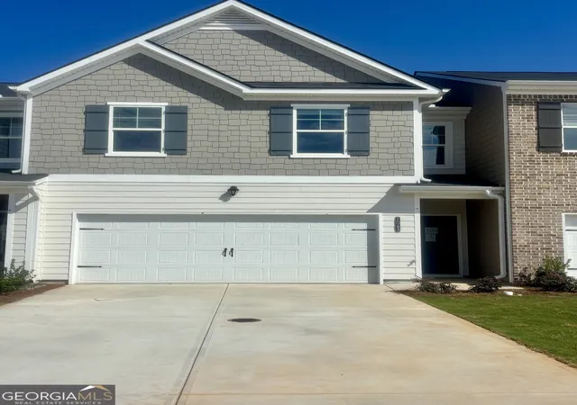 Townhouse for sale at 7043 Old Bridge Ln, Conyers, GA 30013 | MLS# 10832361