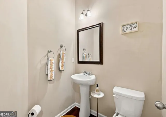 Photo 4 of Townhouse for sale at 413 Fern Bay Dr SW, Atlanta, GA 30331 | MLS# 10842279 | Listing updated on 2026-09-09