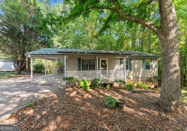 Photo 1 of Single family home for sale at 3489 Bell Rd, Gainesville, GA 30507 | MLS# 10841735 | Listing updated on 2026-09-22