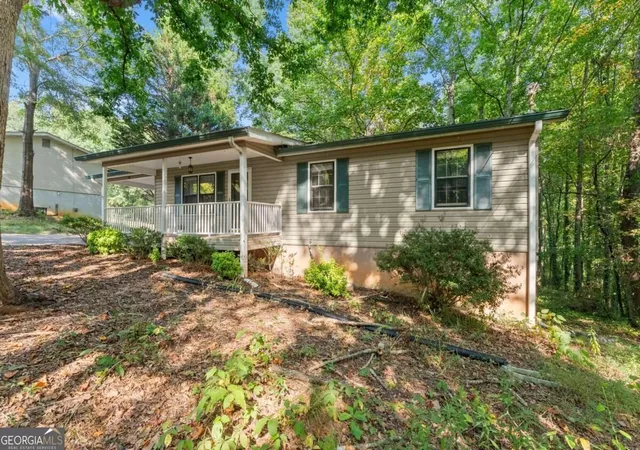 Photo 3 of Single family home for sale at 3489 Bell Rd, Gainesville, GA 30507 | MLS# 10841735 | Listing updated on 2026-09-22