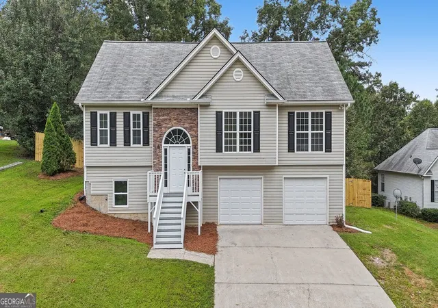 Single family home for sale at 16 Bay Ct SW, Cartersville, GA 30120 | MLS# 10851807