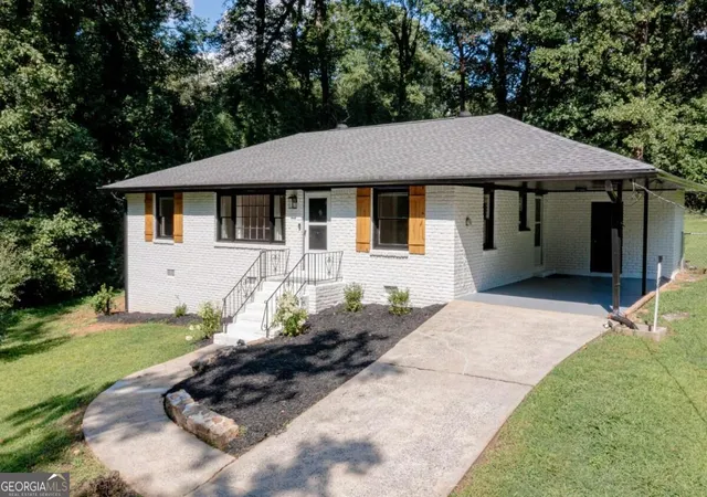 Photo 2 of Single family home for sale at 280 Worthington Dr, Marietta, GA 30068 | MLS# 10842114 | Listing updated on 2026-09-09