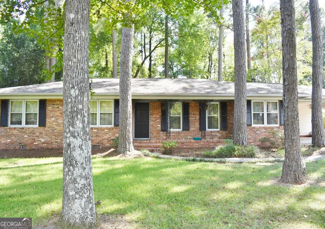 Photo 1 of Sale Pending at 4664 Lattimore Dr, Macon, GA 31210 | MLS# 10839698 | Listing updated on 2026-09-16