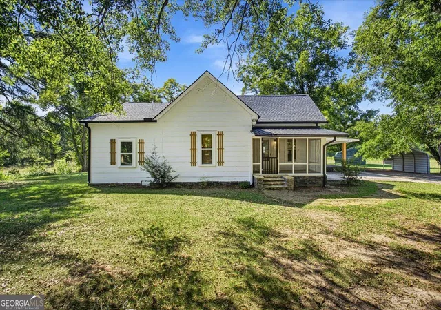 Photo 2 of Single family home for sale at 769 Yatesville Rd, Barnesville, GA 30204 | MLS# 10848741 | Listing updated on 2026-10-07