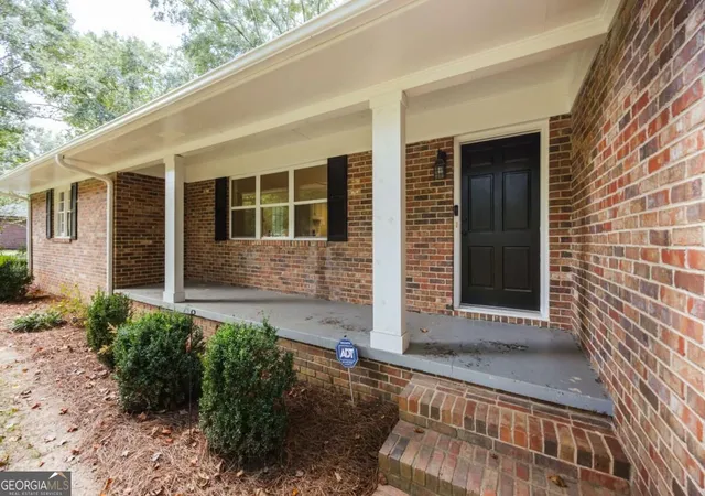 Photo 2 of Single family home for sale at 1186 Robert Hardeman Rd, Winterville, GA 30683 | MLS# 10841882 | Listing updated on 2026-09-14