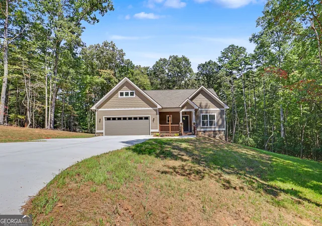 Photo 1 of Sale Pending at 329 Hawks Nest Dr, Blairsville, GA 30512 | MLS# 10839666 | Listing updated on 2026-09-09