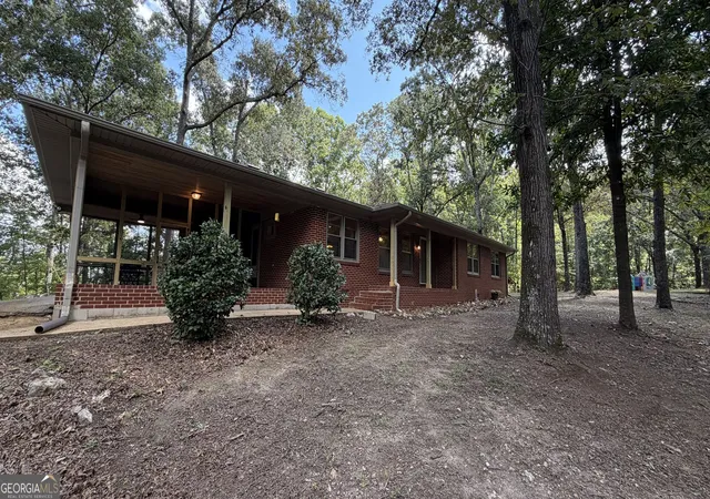 Photo 3 of Single family home for sale at 6451 Us Hwy 78 W, Eastaboga, AL 36260 | MLS# 10838494 | Listing updated on 2026-09-16