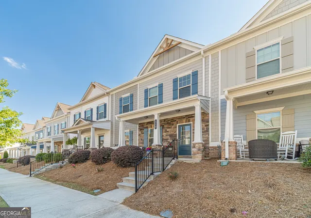 Photo 1 of Townhouse for sale at 512 Green St, Lawrenceville, GA 30046 | MLS# 10836980 | Listing updated on 2026-09-15
