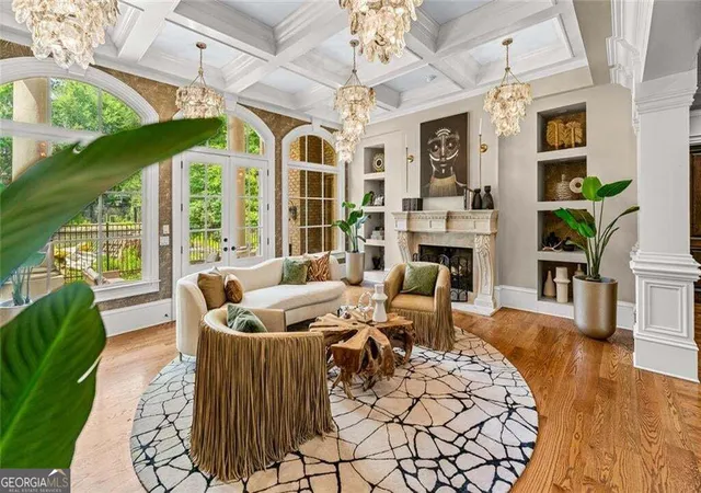 Photo 3 of Single family home for sale at 453 Londonberry Rd NW, Atlanta, GA 30327 | MLS# 10850960 | Listing updated on 2026-09-24