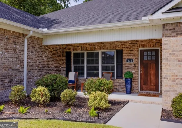 Photo 2 of Single family home for sale at 315 Polly Branch Dr, Rincon, GA 31326 | MLS# 10851734 | Listing updated on 2026-10-08