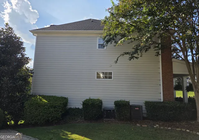 Photo 3 of Single family home for sale at 3285 Emma Marie Pl, Buford, GA 30519 | MLS# 10837929 | Listing updated on 2026-09-15