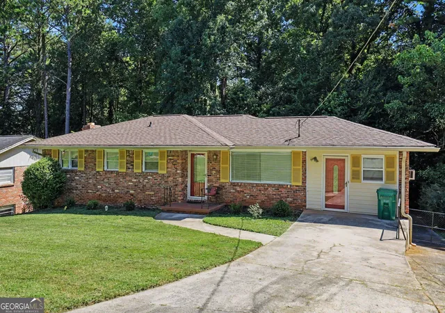 Single family home for sale at 2712 Sherlock Dr, Decatur, GA 30034 | MLS# 10834270