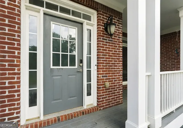Photo 3 of Single family home for sale at 5375 Lexington View Pl, Buford, GA 30518 | MLS# 10851142 | Listing updated on 2026-10-08