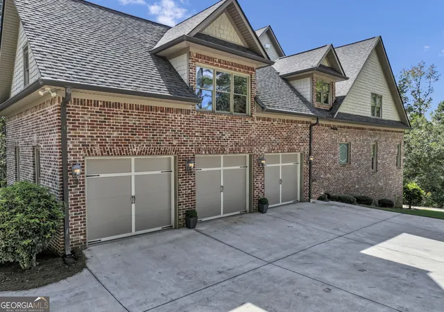 Photo 2 of Mansion for sale at 238 Arbor Shrs N, Newnan, GA 30265 | MLS# 10848766 | Listing updated on 2026-10-02