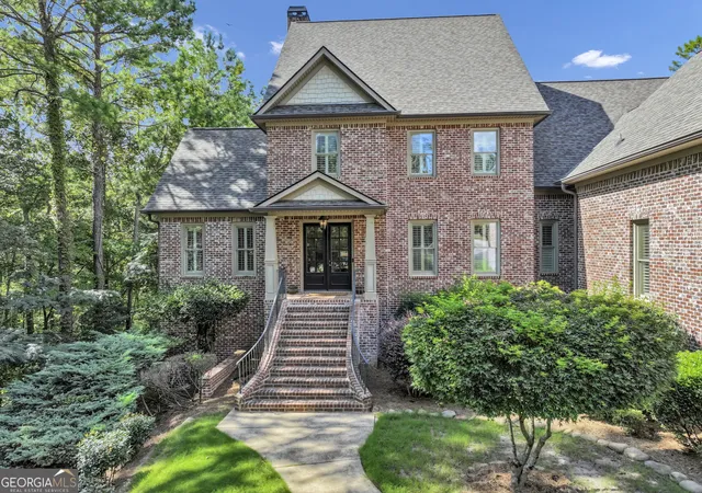 Photo 3 of Mansion for sale at 238 Arbor Shrs N, Newnan, GA 30265 | MLS# 10848766 | Listing updated on 2026-10-02