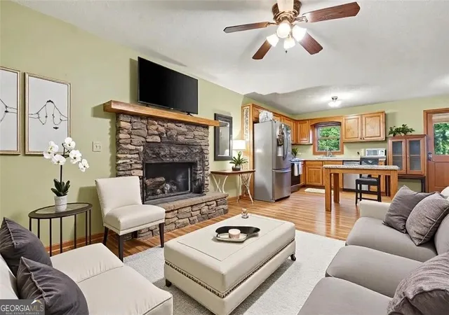 Photo 2 of Single family home for sale at 555 River Flow Dr, Dahlonega, GA 30533 | MLS# 10834517 | Listing updated on 2026-09-05