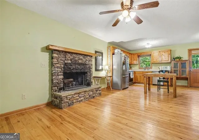 Photo 3 of Single family home for sale at 555 River Flow Dr, Dahlonega, GA 30533 | MLS# 10834517 | Listing updated on 2026-09-05