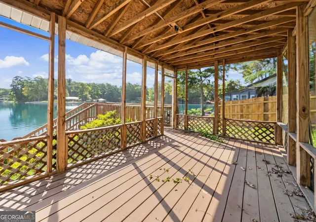 Photo 4 of Single family home for sale at 140 E Hamm Rd, Jackson, GA 30233 | MLS# 10841159 | Listing updated on 2026-10-08